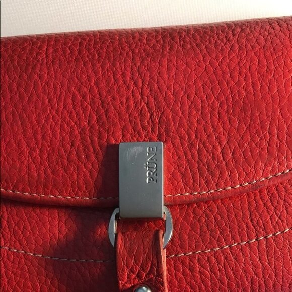 PRUNE Red Leather Wallet Made in Brazil. - Picture 4 of 6